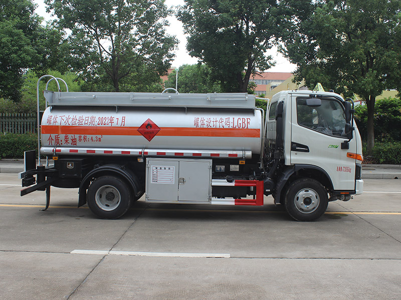 江淮駿鈴4.3立方SCS5072GJYHFC6加油車(chē)